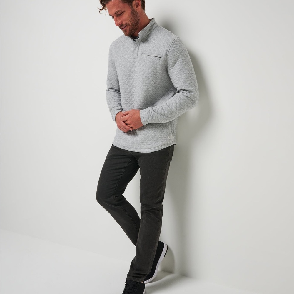 Travis Mathew Men’s Quilted Pullover, Montauk Down Pullover, Hamptons Golf Jacke - Picture 4 of 4